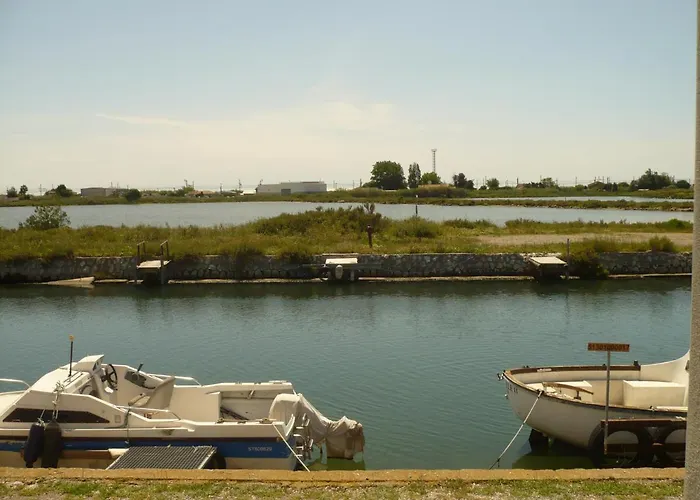 La petite maison au bord du canal T2 - 3étoiles -